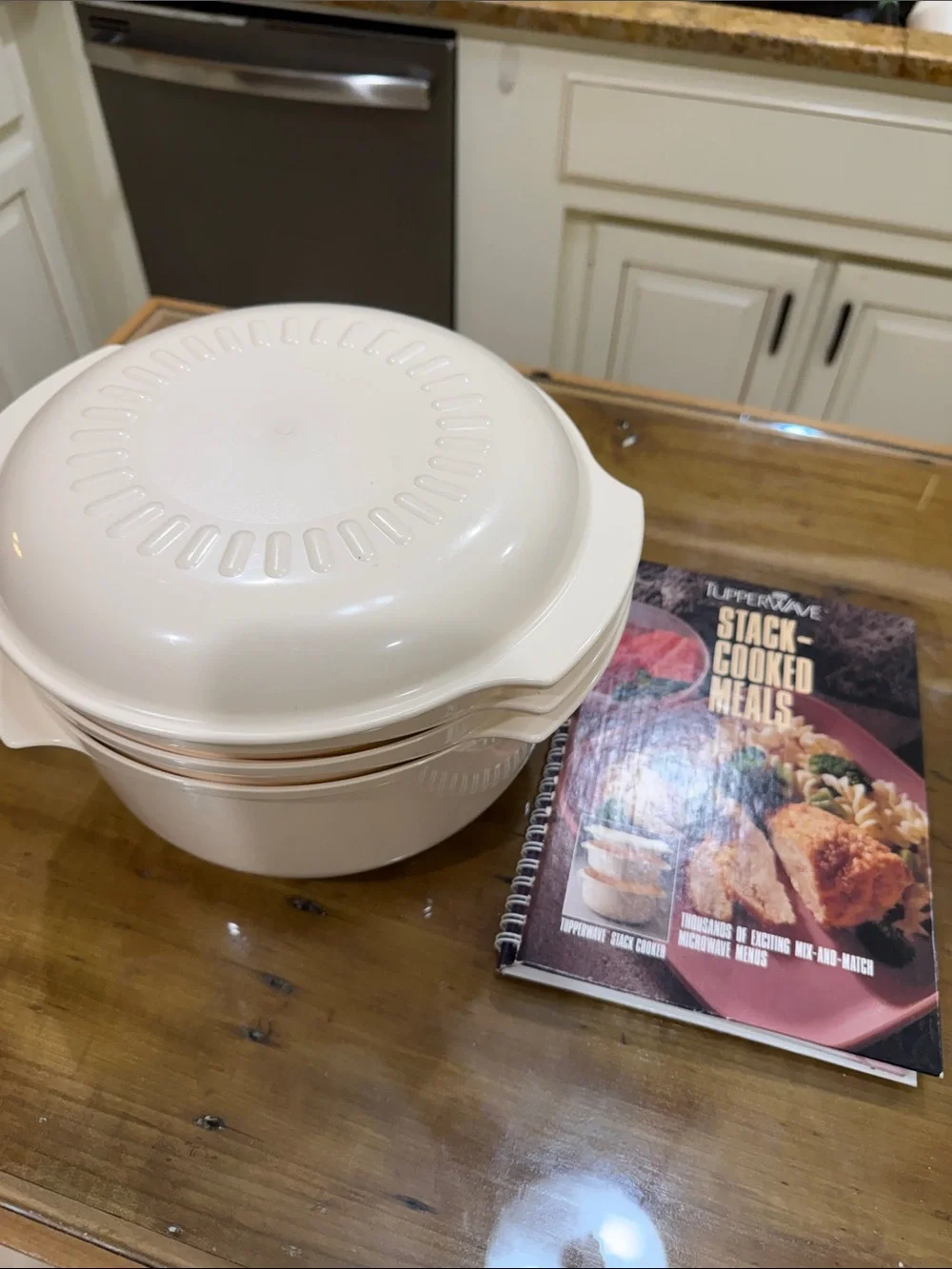 Tupperware Stack-Cooked Meals Microwave Stack Cooker - Cream